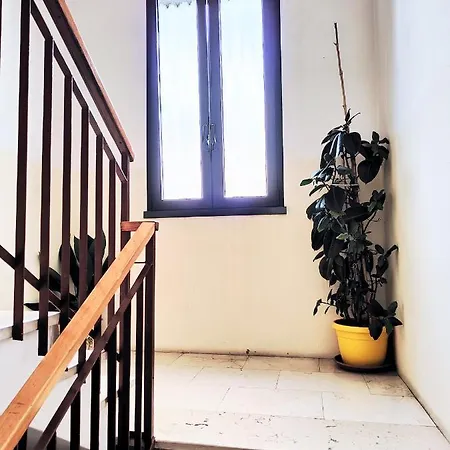 Chiarano Typical Venetian 2 King Size Bed شقة